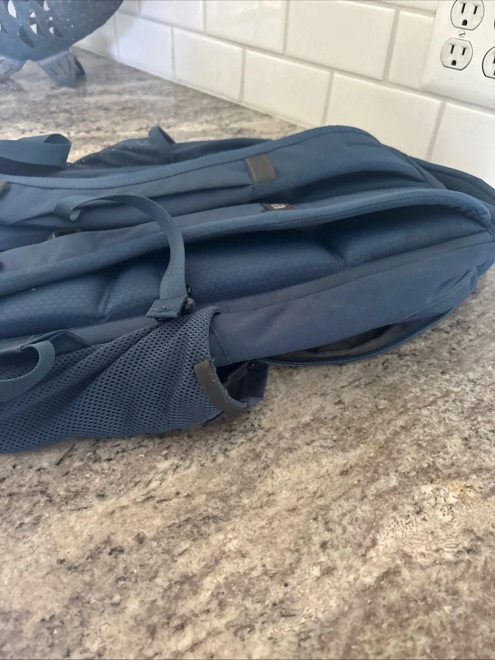 EUC THE NORTH FACE Vault Backpack - Blue Adjustable Padded Shoulders Unisex